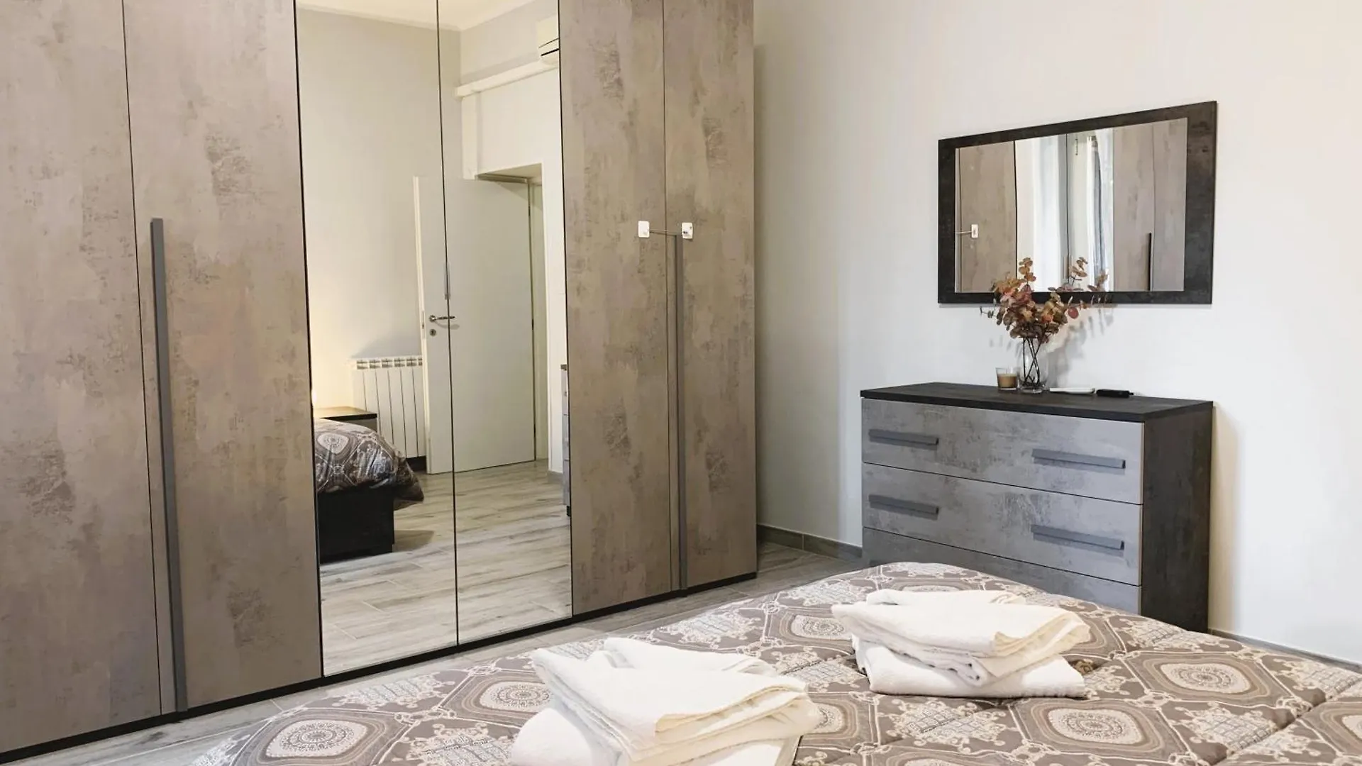 Station House Apartment Lido di Ostia